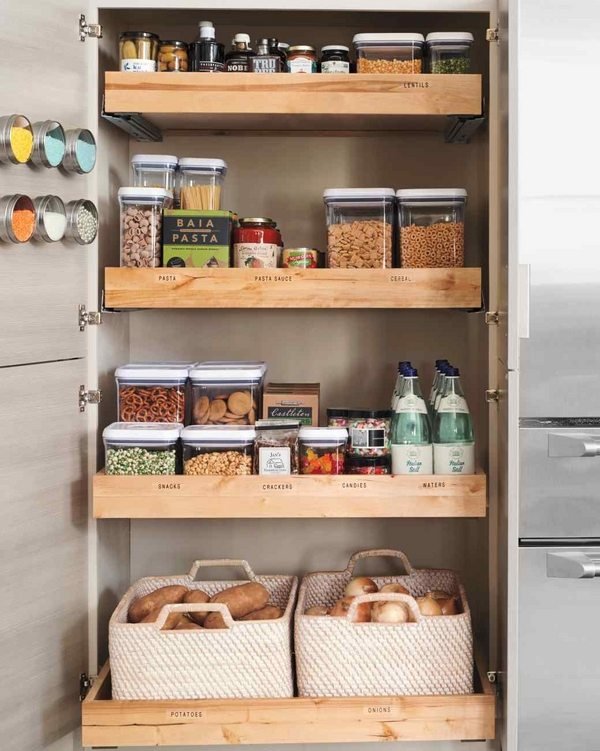 12 Tips untuk Membuat Kitchen Shelves Organization yang Efektif dan Nyaman 1